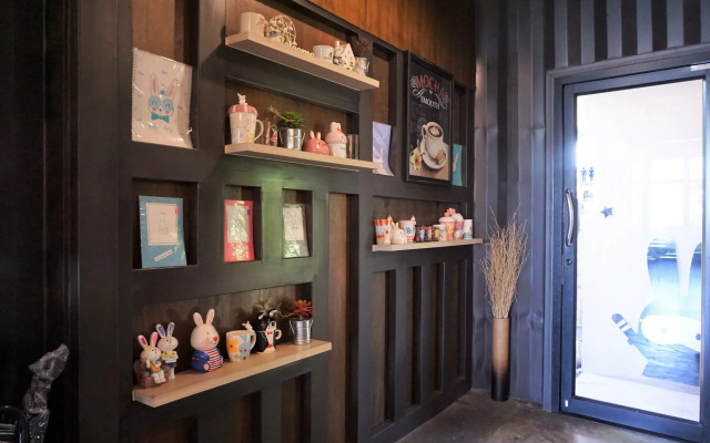 Papa's Home and Rabbit cafe