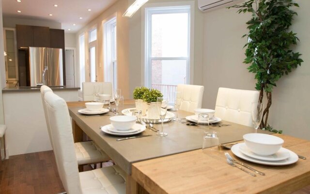 MTLVacationRentals - The FabFour