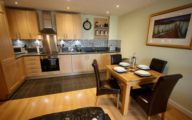 City Centre Skeldergate 2 Bed Apartment with Parking