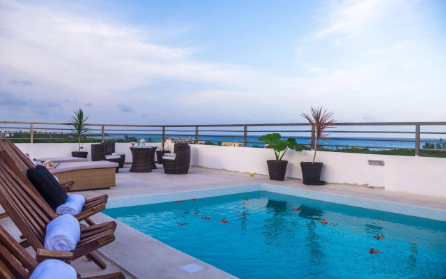 La Playa Condohotel Boutique