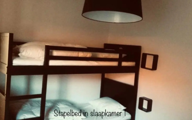 Dolce Vita - zonnig familie appartement met garagebox