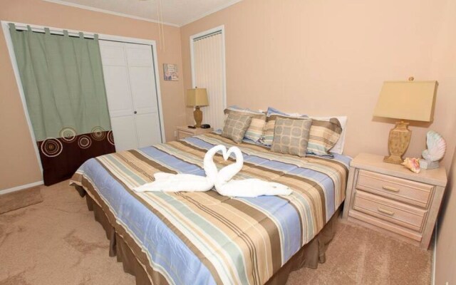 Sandpiper Cove Canal by Holiday Isle