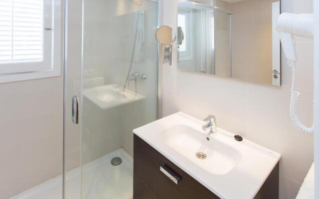 Apartamentos Sofía Playa Ibiza