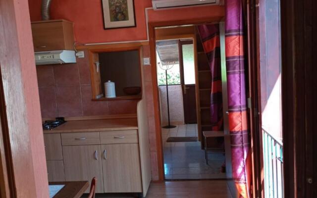 Niv - 30 m from beach - 2 - A1(2+1)