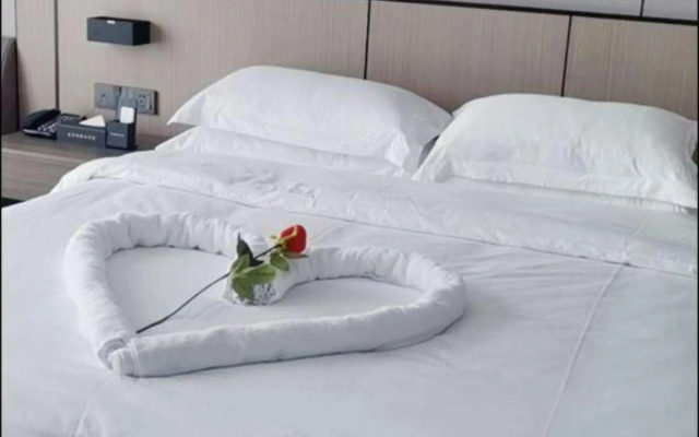 Dongfang Mingzhu Hotel