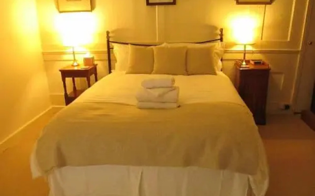 The Old Manor House Bed and Breakfast