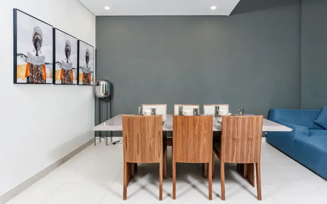 Spacious 2BR apartment with rooftop pool The Bay DT by 360 Vacation