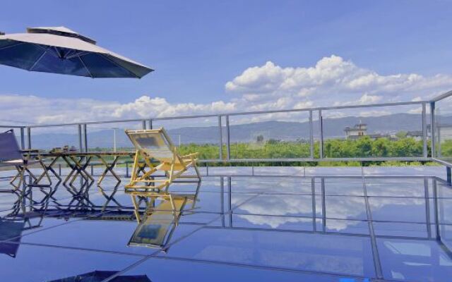 Floral Hotel·  Dali Chaoguang Hotel