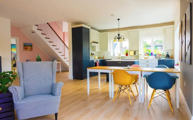 B&B and Self Catering Mon Petit Cottage