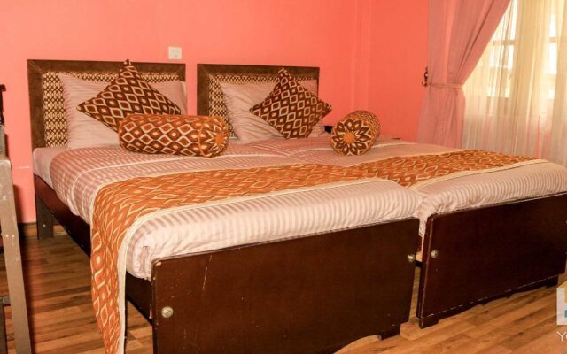 Green Garden Hotel