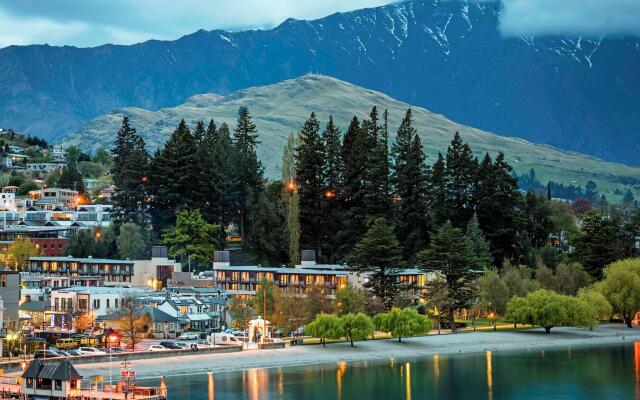 Novotel Queenstown Lakeside