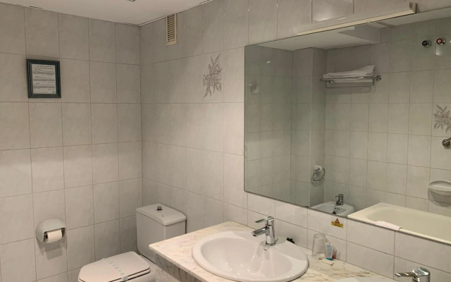 Hotel Arcea Villaviciosa