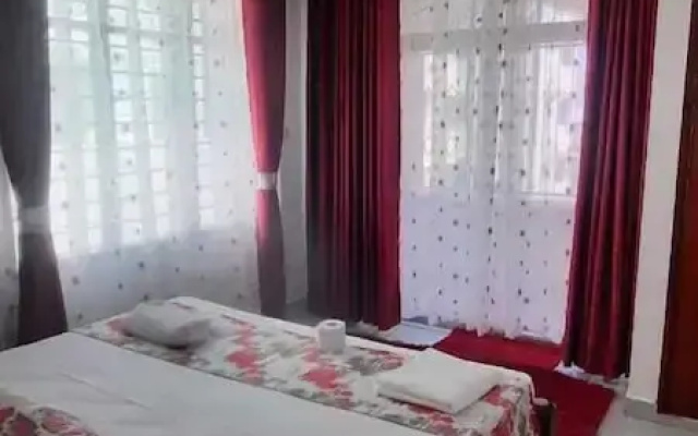 Lux Suites Shiv Apartments Nyali Cinemax
