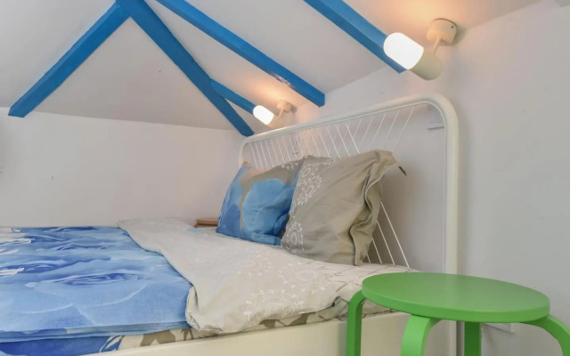 The Ivy House - A Cozy Attic near the City Center