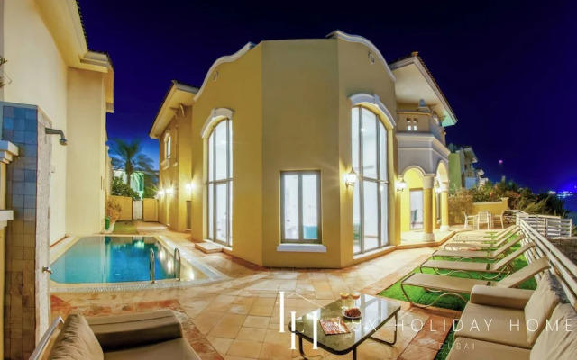 LUX Holiday Home - Frond E 1