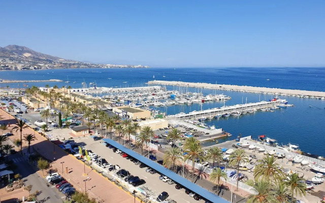 Studio in Fuengirola with wonderful sea view shared pool terrace