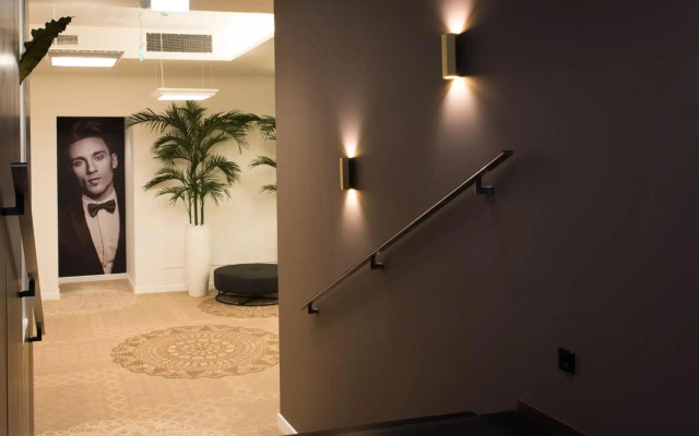 Lydia Hotel