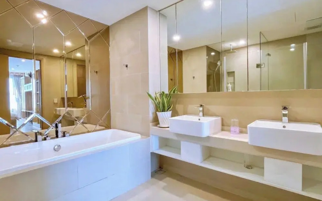The Rex's Song Boutique Apartment
