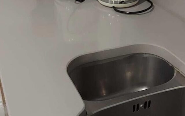 Gorgeous split level Belsize Park Apt