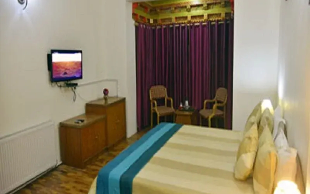 Hotel Mansarover