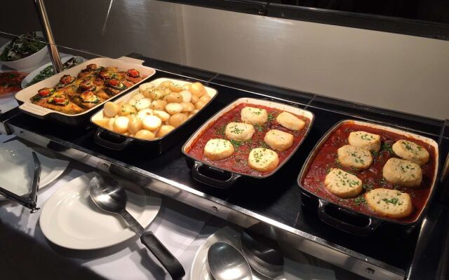 Holiday Inn York City Centre by IHG