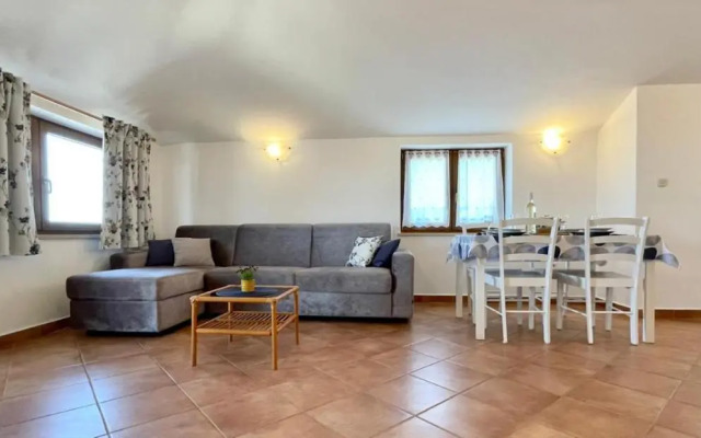 Apartments Ladonja