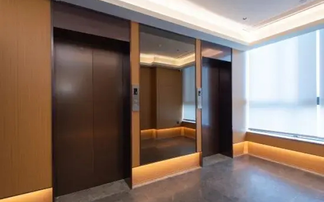 JI Hotel (Jiujiang Lushan High-Speed Railway Station)