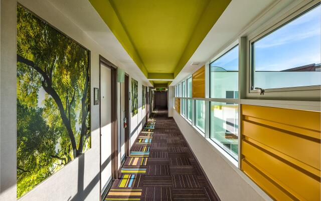 Hotel Indigo Anaheim by IHG