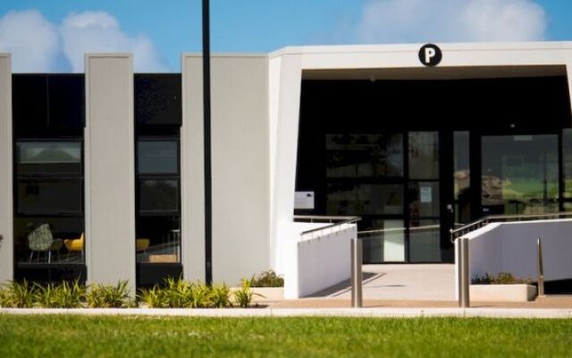 Deakin Warrnambool Units