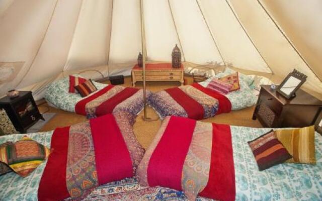 Kits Coty Glamping