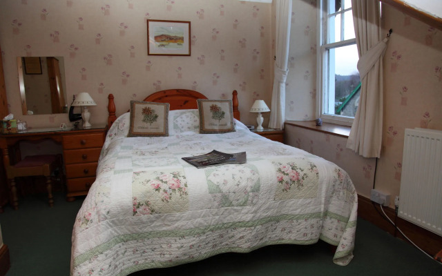 Kirkwood Guest House