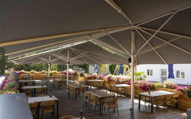 Holzfellas Hotel & Restaurant