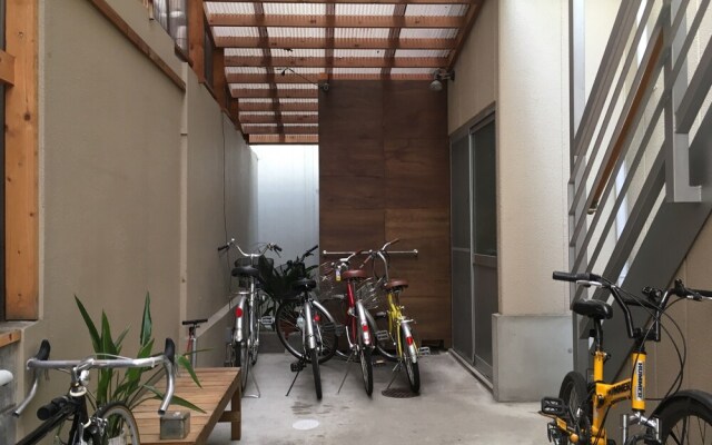 T's Guest House - Hostel