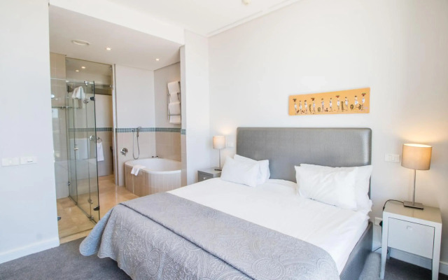 Апарт-отель Waterfront Village