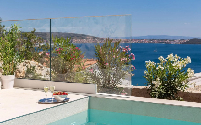 Villa Adria View with Heated Pool II