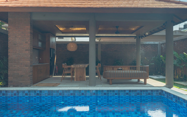Serenia Villas Amed