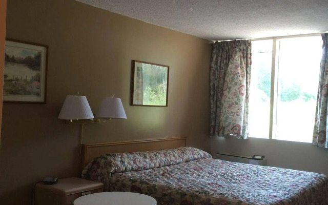 Canadian Motor Hotel