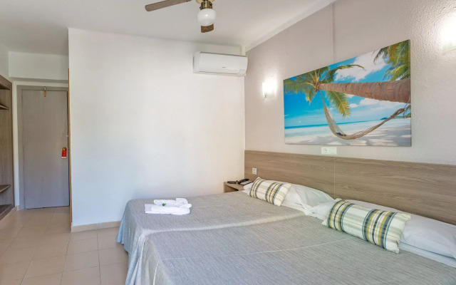 Hotel Costa Mediterraneo