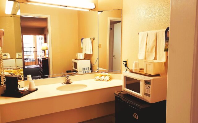 Econo Lodge Richmond-North Chesterfield