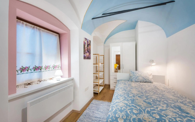 Codelli Deluxe City Centre Apartments