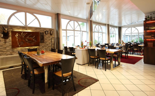 Lobinger Hotel - Weisses Ross