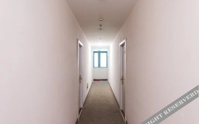 Xindongfang Hotel