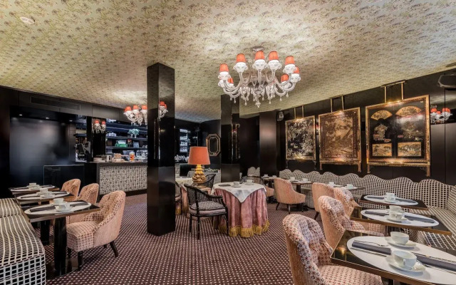 Chalgrin Boutique Hotel