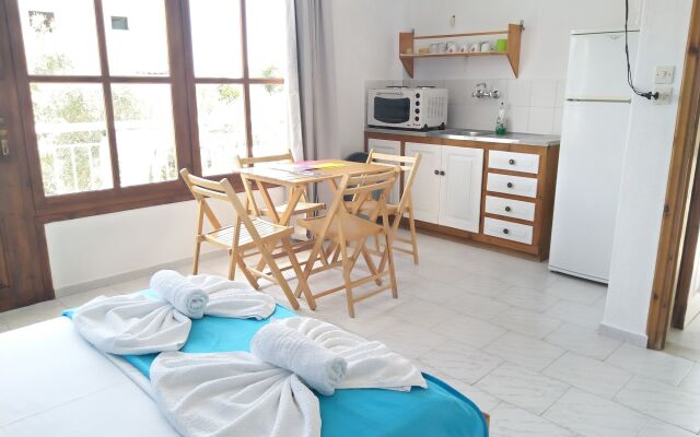 Amaranthos Skiathos View
