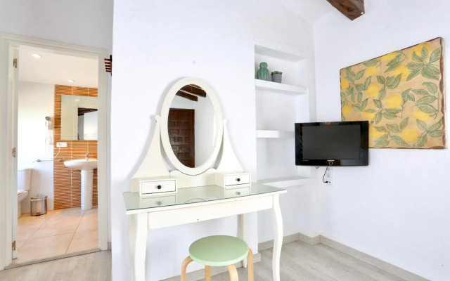 Urbanización El Oasis, 20 Villas en 1ª Línea Playa