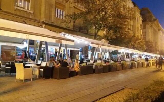 Armonia Apartments
