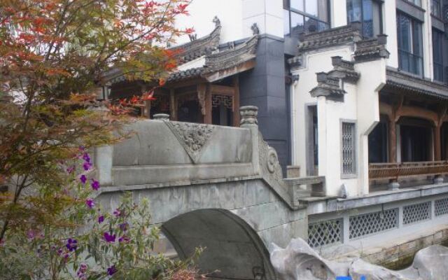 Huiman  Hostel Hotel