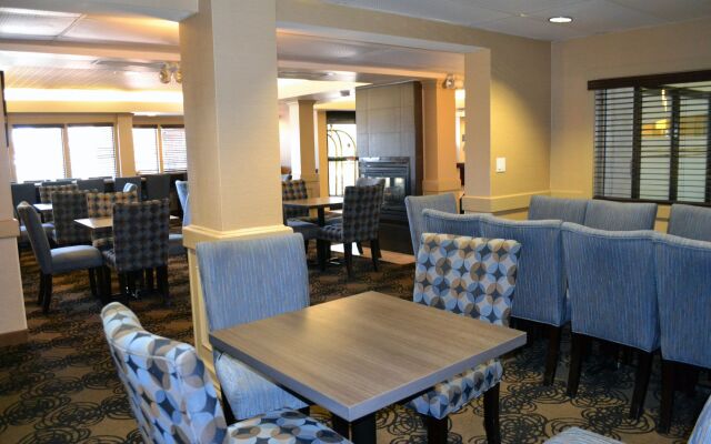 Holiday Inn Express Red Deer, an IHG Hotel