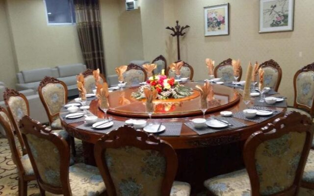 Kelly Business Hotel