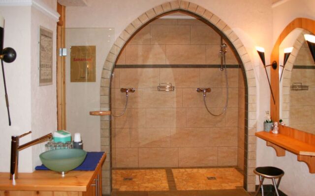 Sesselebenerhof 36723